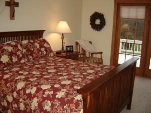 116 W Gordon Ave, Grant, MI 49327 photo 9