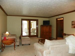14609 Millers Mill Rd, Constantine, MI 49042 photo 4