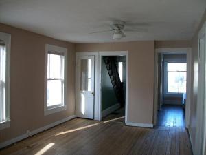 337 Adams St, Ionia, MI 48846 photo 3