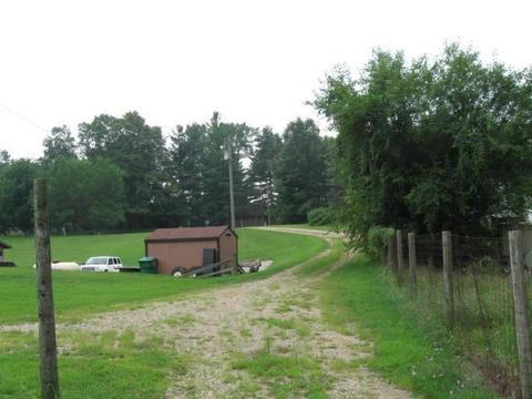12104 Dutch Settlement Rd, Marcellus, MI 49067 photo 3