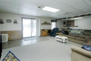 1096 11th St, Plainwell, MI 49080 photo 16