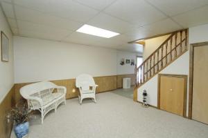 1096 11th St, Plainwell, MI 49080 photo 17