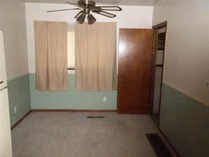 900 E Michigan Ave, Marshall, MI 49068 photo 3