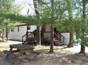 9104 Mack Rd, Baldwin, MI 49304 photo 1