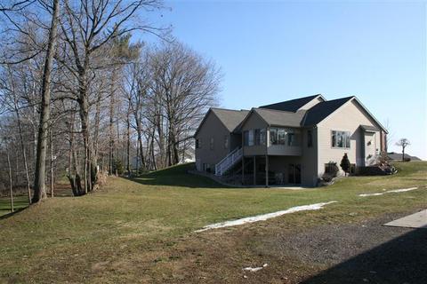 4162 Meyer Dr, Hamilton, MI 49419 photo 4