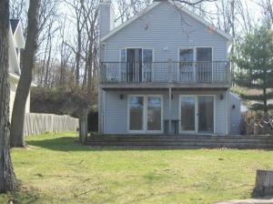 256 E Gull Lake Dr, Augusta, MI 49012 photo 1