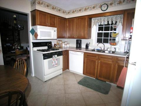 6304 Dunbarton St SE, Ada, MI 49301 photo 7