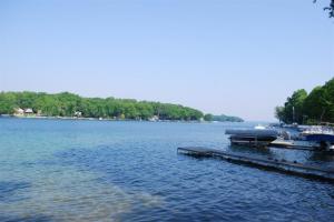 264 E Gull Lake Dr, Augusta, MI 49012 photo 4