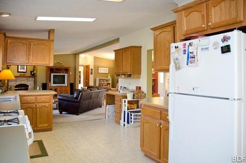 2483 E Glendora, Buchanan, MI 49107 photo 14