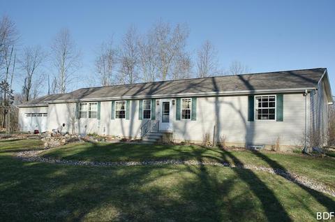 2483 E Glendora, Buchanan, MI 49107 photo 23