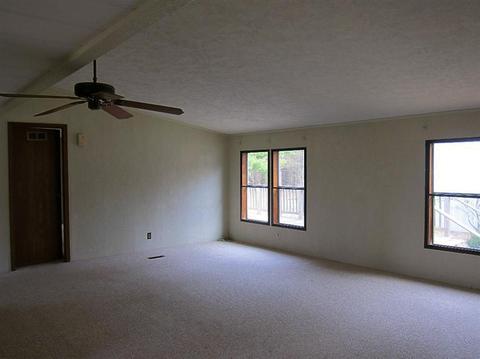 19303 Brandywine Dr E, Gobles, MI 49055 photo 2