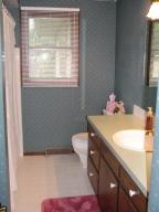 7438 Windgate Dr, Jenison, MI 49428 photo 6