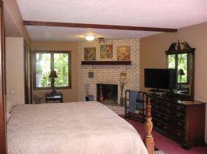 13787 Grindle Dr SE, Lowell, MI 49331 photo 15