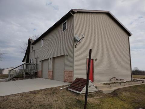 6030 E Mcbrides Rd, Edmore, MI 48829 photo 2