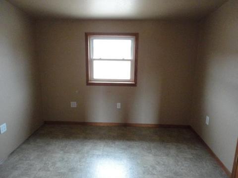 6030 E Mcbrides Rd, Edmore, MI 48829 photo 9