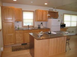 56607 Point Rd, Cassopolis, MI 49031 photo 4