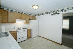 307 W Bennett St, Three Rivers, MI 49093 photo 7
