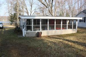 676 W Mohawk Trl, White Cloud, MI 49349 photo 7