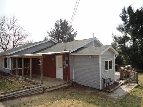 312 Ridge St, Stanton, MI 48888 photo 2