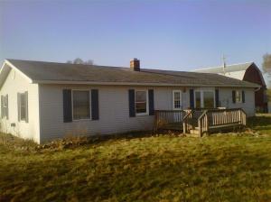 5490 Yankee Rd, Edmore, MI 48829 photo 1