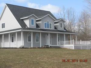 628 Pierce Rd, Plainwell, MI 49080 photo 1