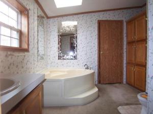2240 Willard St, Harrison, MI 48625 photo 12