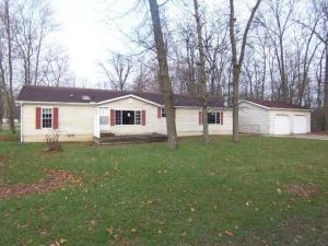 2240 Willard St, Harrison, MI 48625 photo 1