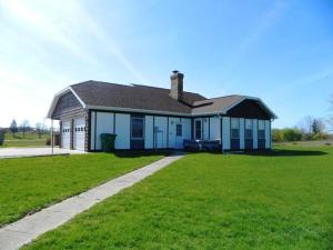 57687 M-62, Cassopolis, MI 49031 photo 3