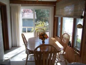 951 Louann Dr, Stanton, MI 48888 photo 4