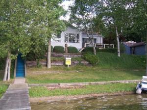 951 Louann Dr, Stanton, MI 48888 photo 2