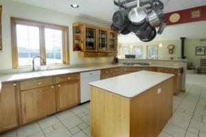 641 2nd St, Plainwell, MI 49080 photo 9