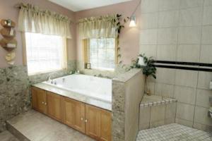 641 2nd St, Plainwell, MI 49080 photo 14