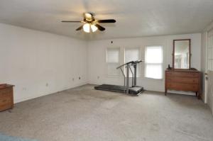 669 Pierce Rd, Plainwell, MI 49080 photo 9