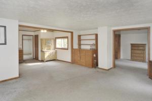 669 Pierce Rd, Plainwell, MI 49080 photo 4
