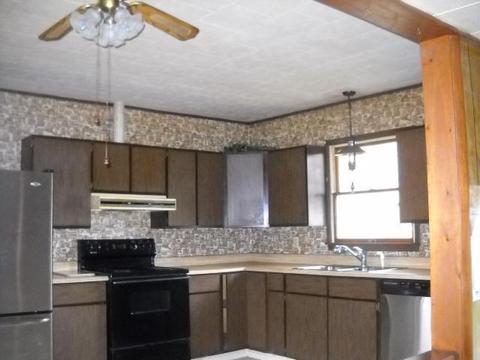 5423 Circle Dr, Reading, MI 49274 photo 3