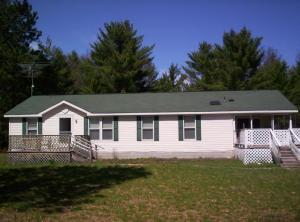910 E 72nd St, Idlewild, MI 49642 photo 1