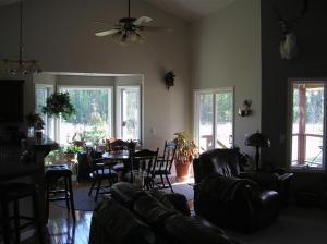 76 13th St, Plainwell, MI 49080 photo 6