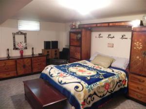407 S Sunset St, Plainwell, MI 49080 photo 6