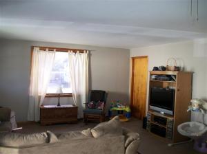 284 Eighth St, Manistee, MI 49660 photo 3