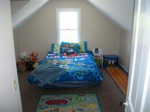 284 Eighth St, Manistee, MI 49660 photo 5