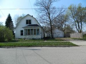 175 Maple St, Sparta, MI 49345 photo 3