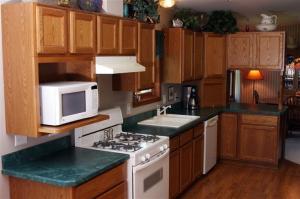 7904 Parsonage Rd, Saranac, MI 48881 photo 11