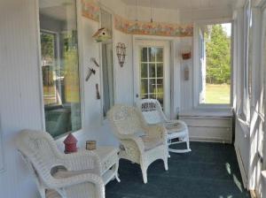 4025 Berquist Rd, Whitehall, MI 49461 photo 2