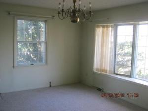 104 Beech St, Freeport, MI 49325 photo 3