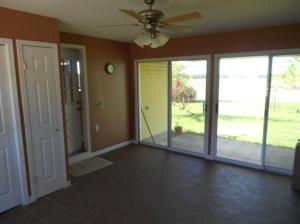 5252 Palmer, Belding, MI 48809 photo 2