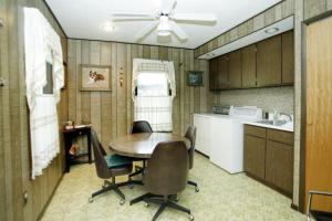 60561 Bert Rd, Colon, MI 49040 photo 11