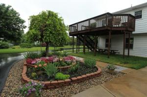 8100 45th St SE, Ada, MI 49301 photo 2