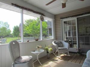 5835 Eidson Rd, St. Joseph, MI 49085 photo 14