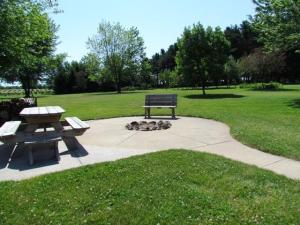 5835 Eidson Rd, St. Joseph, MI 49085 photo 7