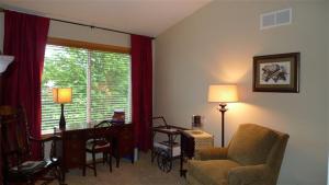 652 Abbey Ml SE, Ada, MI 49301 photo 10